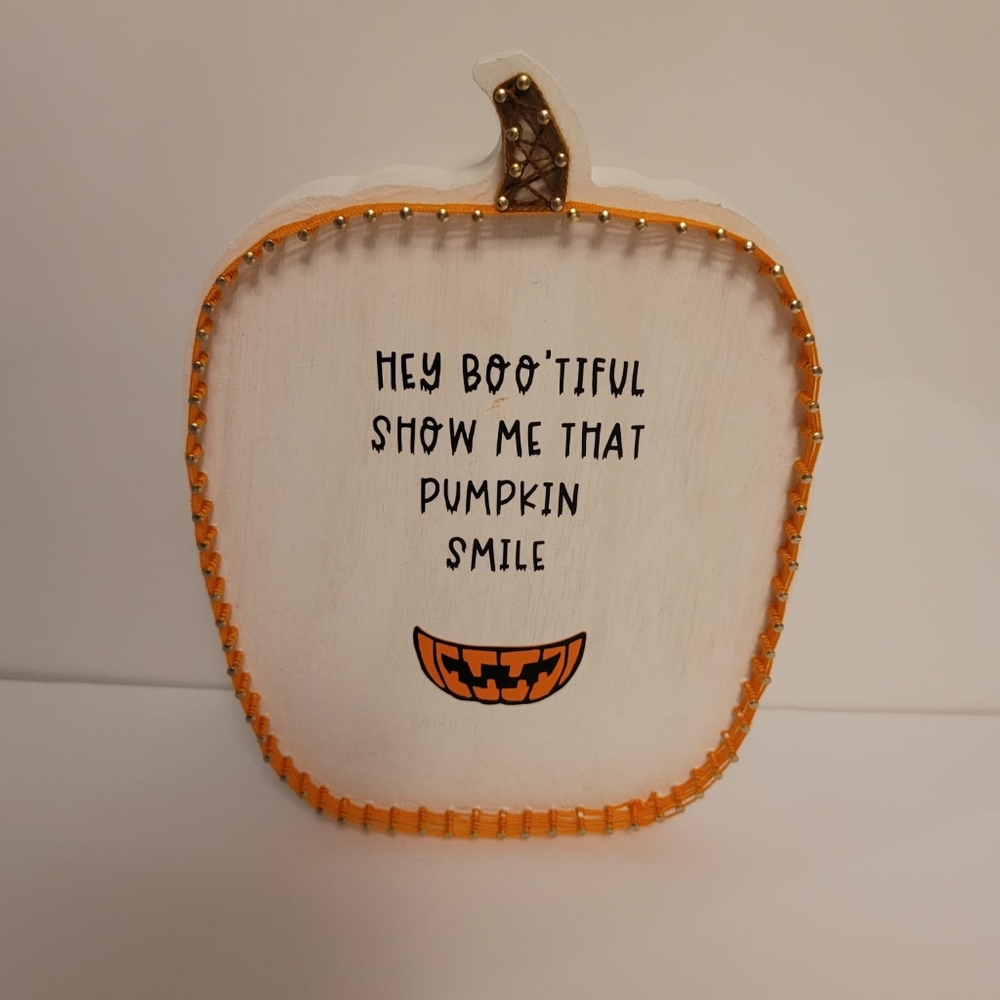 8" Halloween string art pumpkin decor